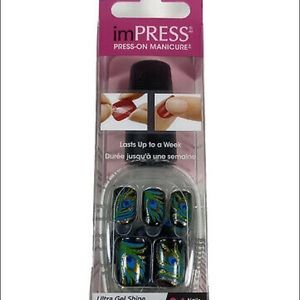 ImPress nails Peacock instant manicure